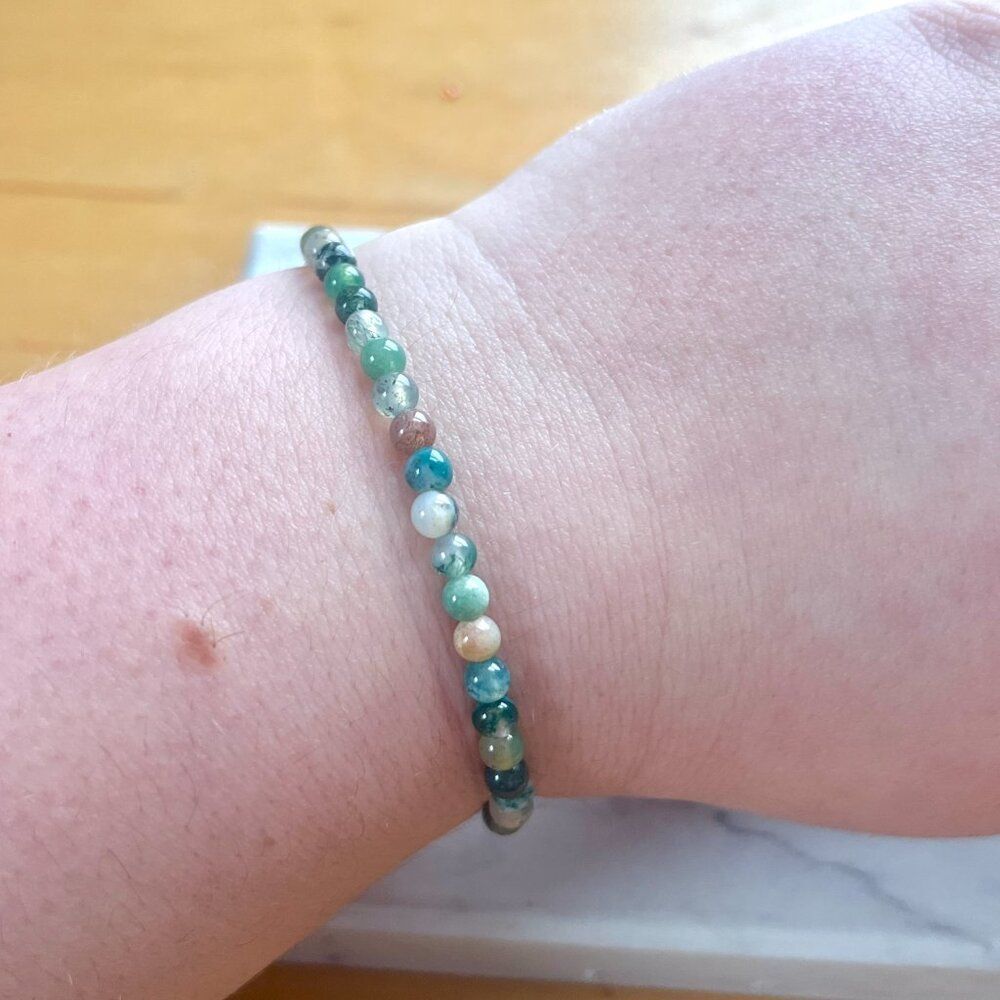 Small Earth Tone Glass Bead Elastic Bracelet